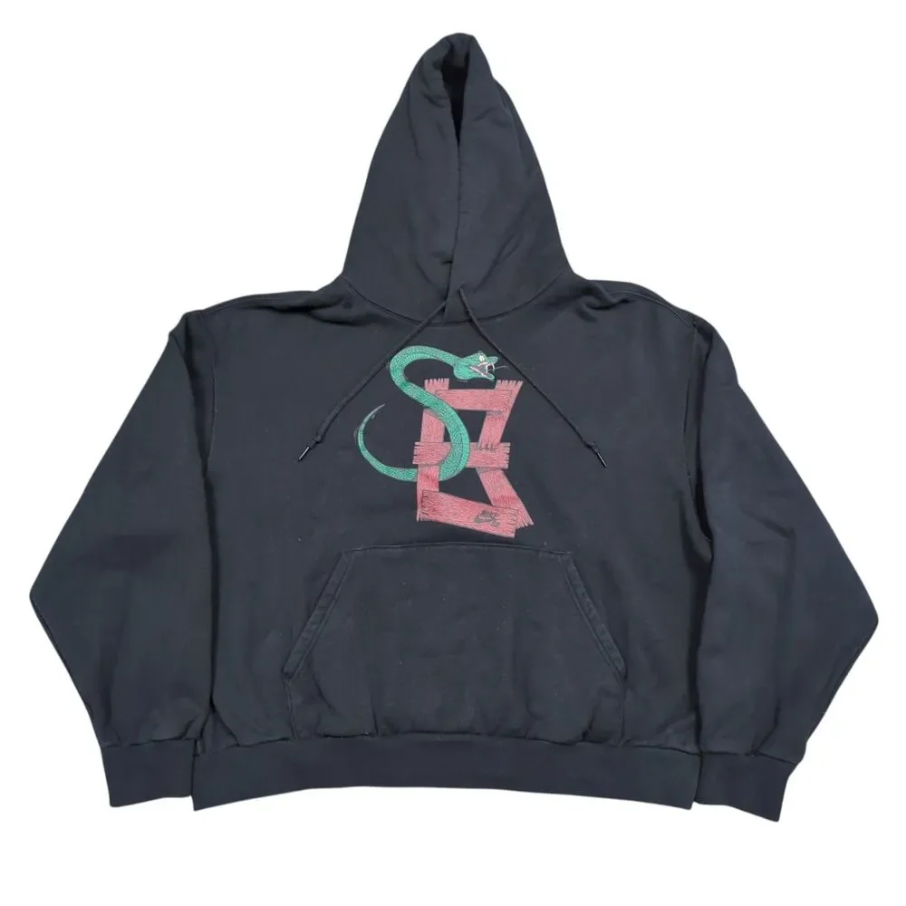Nike SB Skateboarding Hoodie Size XL Snake on Wood Crop Loose Fit Boxy Pullover